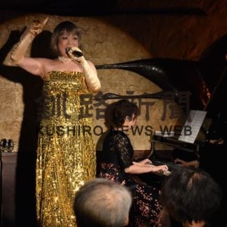 シャンソン披露　くしろパリ祭(2019-07-30)