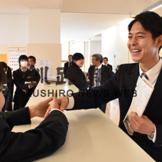 鈴木知事　庶路学園訪問(2019-05-16)