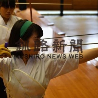 釧路弓道祭大会　本射　高校男子は平山　(2019-07-30)