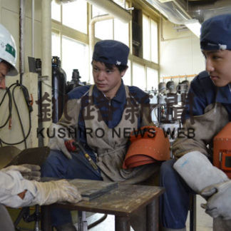 工業生の２人　溶接甲子園出場(2019-07-31)