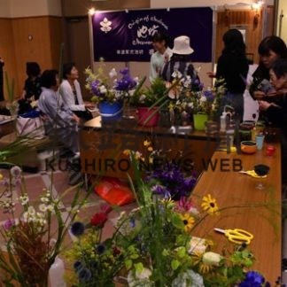 野の花などで季節を生ける　池坊支部花展(2019-07-17)_1