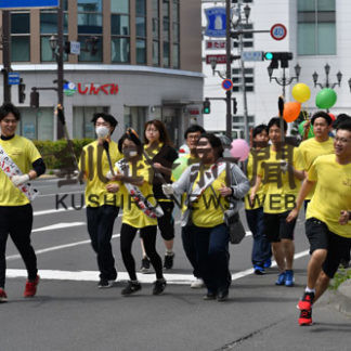核兵器廃絶　脱原発訴え　釧路で平和の火リレー(2019-07-28)