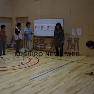 グランドゴルフに歓声(2019-07-17)