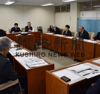 小中学生のスマホ利用、懇談会で意見交わす(2020-02-28)