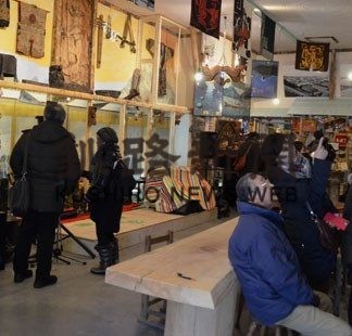 釧路駅前なつかし館見学　アイヌ民族資料など並ぶ(2020-02-12)