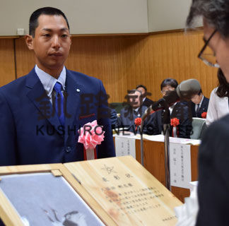 優良勤労青少年、優良勤労障がい者等表彰式(2019-07-15)