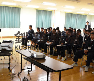 明輝高生 地元職人に学ぶ 5人が仕事や生き方語る(2019-06-24)