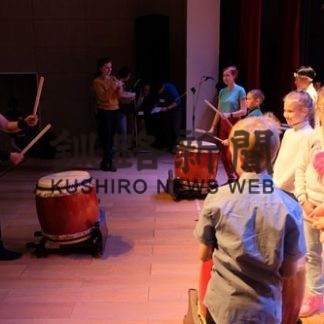 ビザなし渡航事業　交流を深める(2019-05-14)