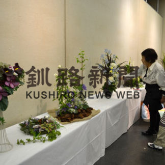 50周年記念作品展 リバティフラワースクール(2019-06-15)