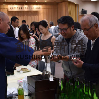 純米燗飲み比べ 35銘柄を満喫 純米燗を楽しむ会ｉｎ川湯温泉(2019-06-27)