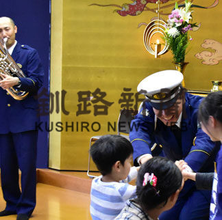 新規家族連れ 利用広がる じぃ～んこども食堂(2019-11-29)_5