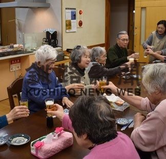 ほがら館でおひなさま会(2020-03-09)