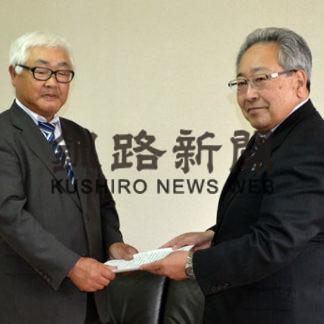 ６分野１８項目で提言書 総合計画まちづくり委員会(2019-05-31)