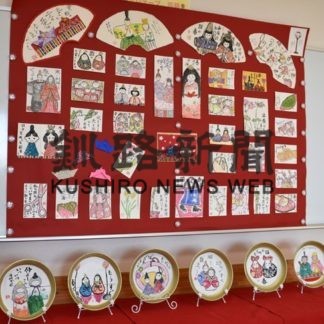 なでしこの会がひなまつり絵手紙展(2020-03-03)