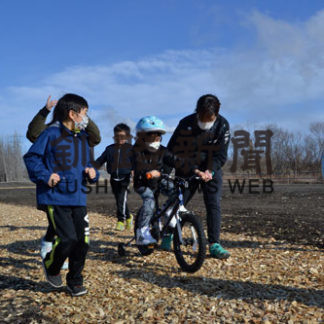 晴天の中、自転車練習(2020-04-27)