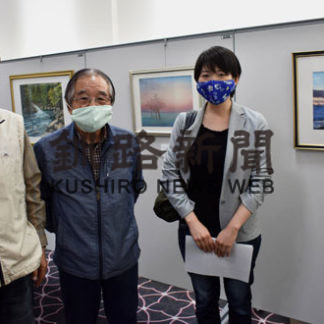 アート情報誌発行５周年で記念作品展(2020-06-18)