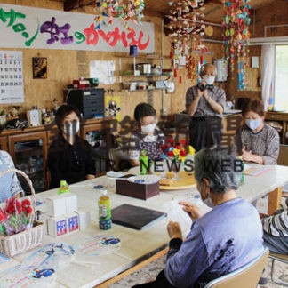 「虹のかけはし」最後のサロンで高齢者交流(2020-06-25)