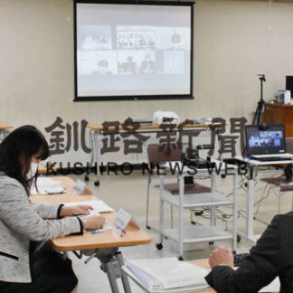 学校管理職の確保へ育成方針初策定(2020-07-03)