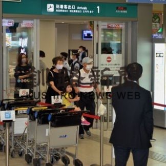 連休初日 観光客少しずつ(2020-07-24)