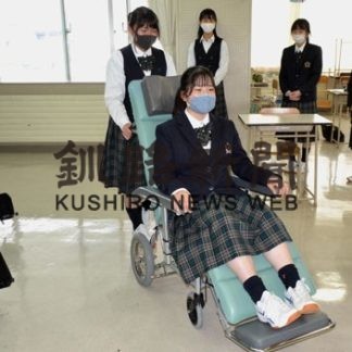 地元６企業の職業理解、霧多布高校で講話会(2020-07-29)