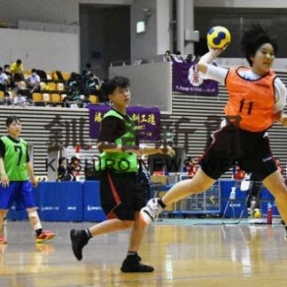 高校ハンドボール　釧工業と釧明輝が決勝へ_1(2020-08-10)