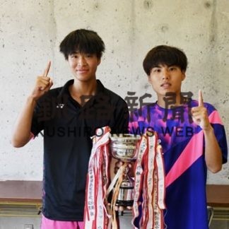 根室勢 男子単複制覇　高校ソフトテニス_1(2020-08-25)