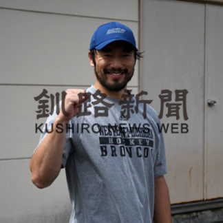 道教委と英語教育で連携　クレインズの河合選手ユーチューブで会話披露(2020-09-10)