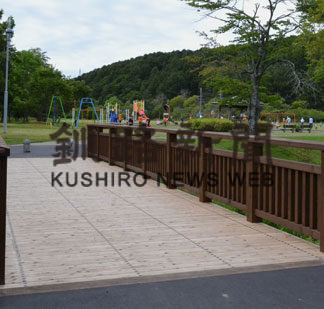 別保公園内の橋、改修終え供用開始(2020-09-18)