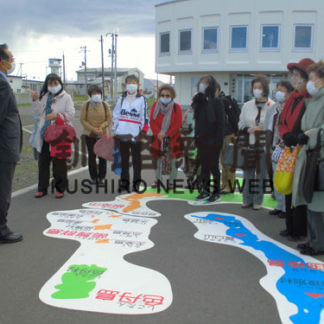 北方領土問題認識新た　釧路市女性団体協が根室視察(2020-10-30)