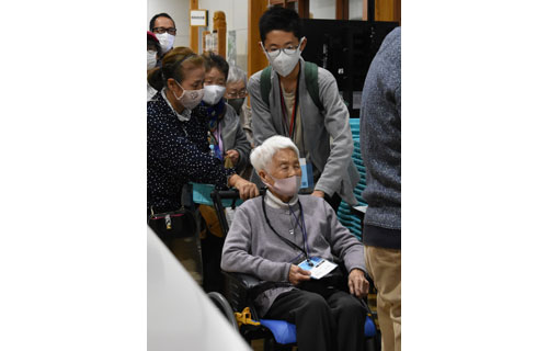 返還への思いつなぐ、3代で参加「一番近くて遠い島」(2020-10-26)