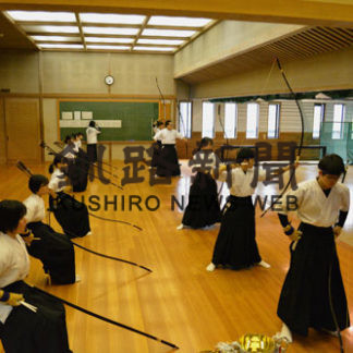 スポーツ大会「３密」に工夫_1(2020-10-27)