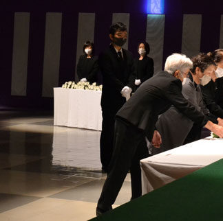 平和への思いを新たに　厚岸、浜中で戦没者追悼式(2020-10-09)