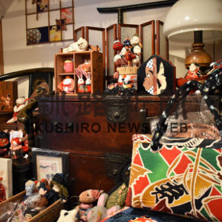 中野さんが和カフェ・スロ兎で手作り雑貨展(2020-10-19)