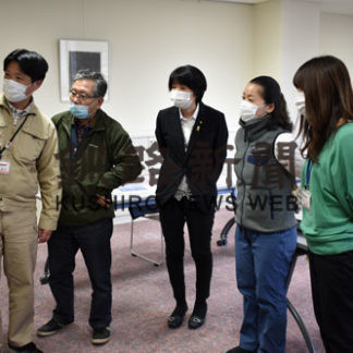 「鮭の聖地」物語 活用探る　ミーティングで主婦ら案出し合う(2020-11-05)