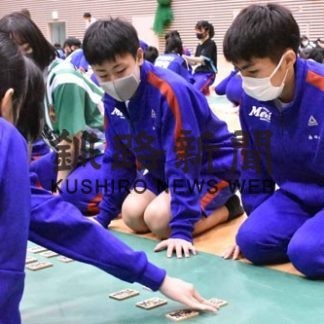 明輝高で宿泊研修代替行事　協力し合う大切さ学ぶ(2020-12-01)