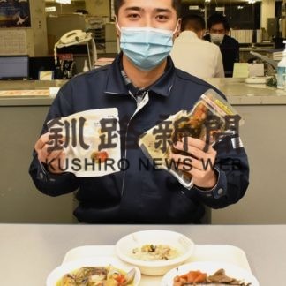 福島さん、３製品試作　研究終え離根(2020-11-27)