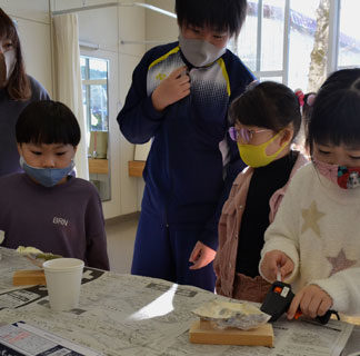 町立散布小中学校が地域大感謝祭(2020-12-12)