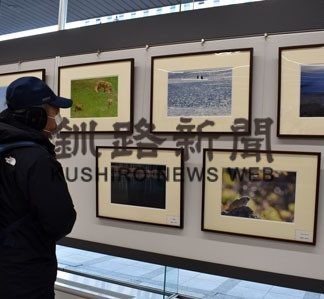 北陸銀で秋元さんが写真展(2020-12-10)