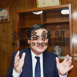 日本製紙撤退「国が支援を」　鉢呂参院議員が国政報告(2020-12-12)