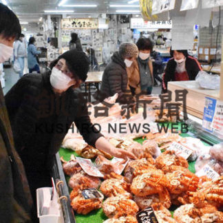 年の瀬　買い出し盛況(2020-12-28)