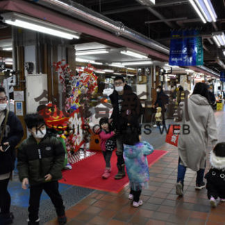 ＭＯＯ、静かな初売り　(2021-01-03)