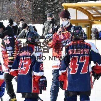 クレインズ選手、中標津の小学生大会で交流(2021-01-25)