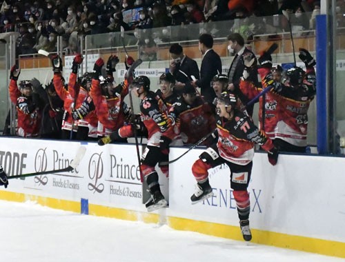 クレインズ全日本制覇V 喜びの声(上)(2021-01-05)