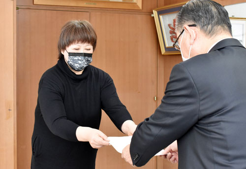 市政モニター会議、石垣市長に提言書(2021-01-30)