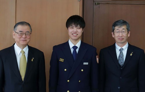 根室市職員の成人を祝う(2021-01-14)