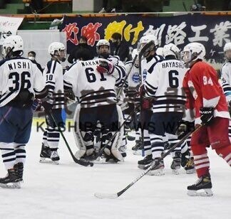 釧工８強ならず　全国高校アイホ　(2021-01-23)