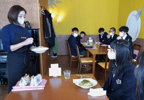 洋食のマナー学ぶ(2021-01-14)