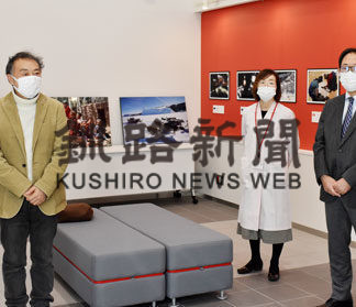 ジャーナリストの長倉さんが写真展(2021-01-11)