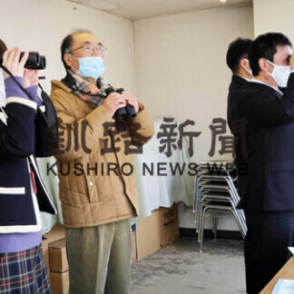 根室の季節観測支え　元気象庁職員・船山さん勇退_1(2021-01-26)