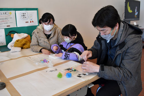 マスコットづくり楽しむ(2021-01-12)